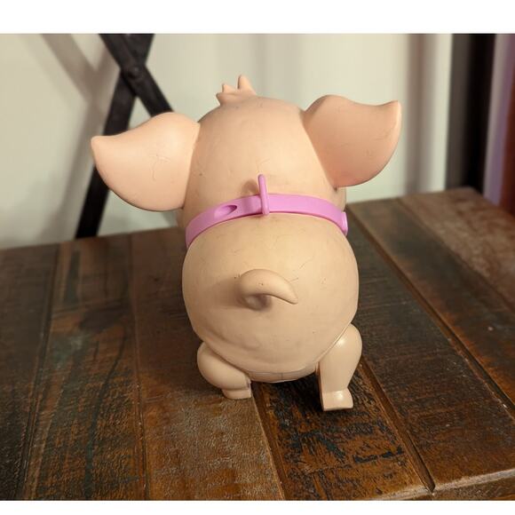 Little Live Pets- My Pet Pig (Walks, Oinks, and Whistles) - Picture 5 of 8